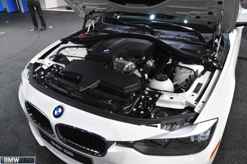 БМВ f30 мотор