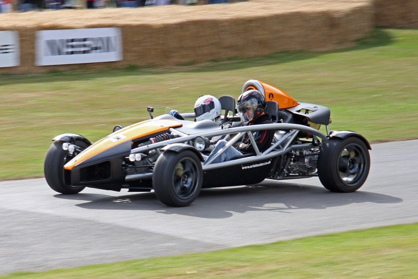 Ariel Atom v8