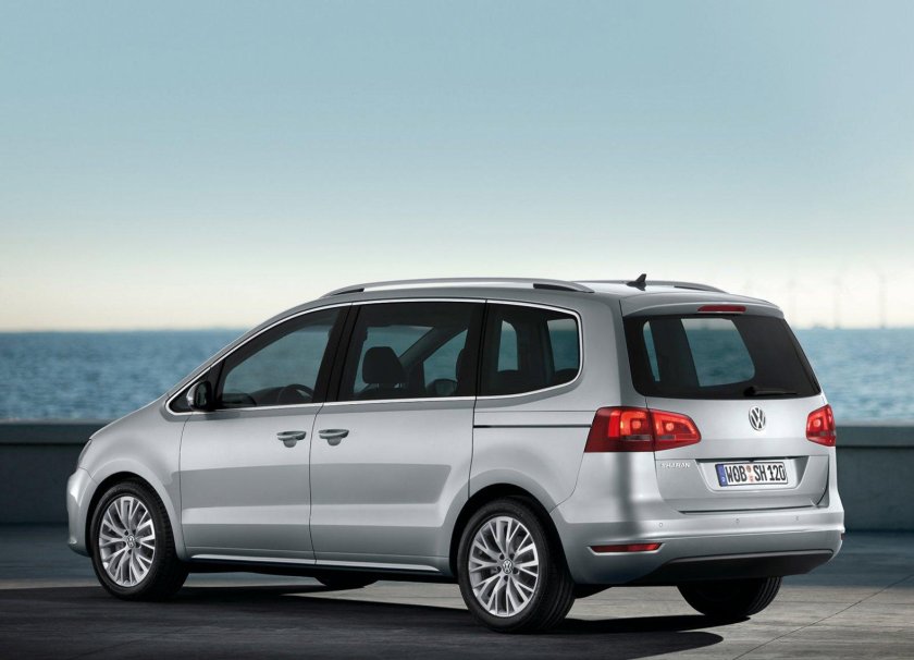 VW Sharan 2