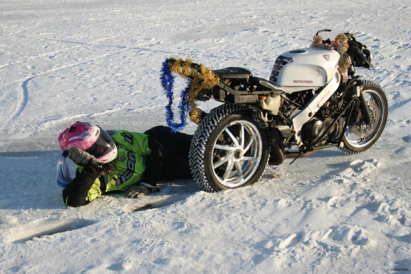 Зимний мотоцикл