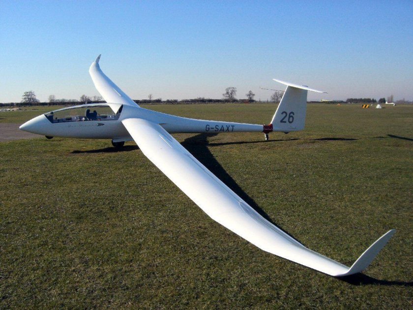 Планер Дискус