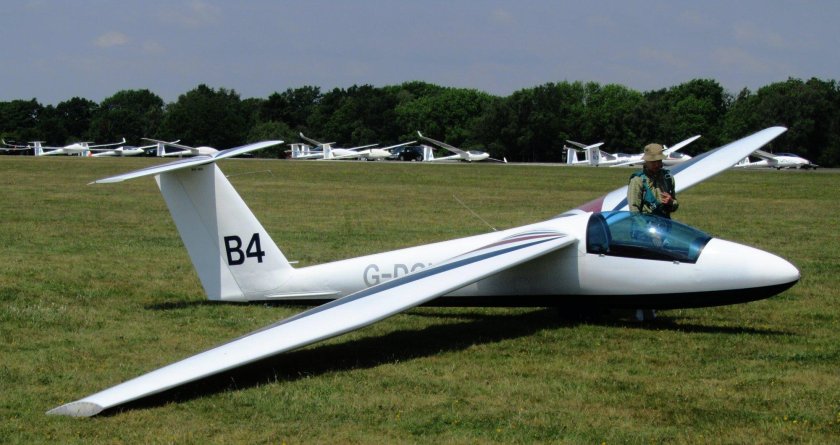 Сверхлегкий мотопланер Шмель