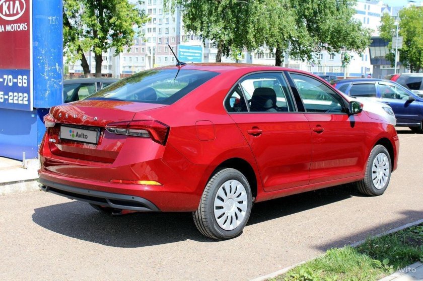 Шкода Рапид 2021