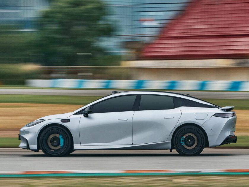 Китай автомобили