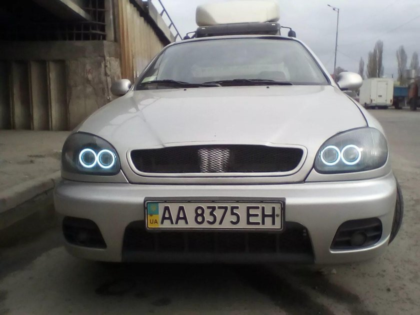 Chevrolet lanos линза