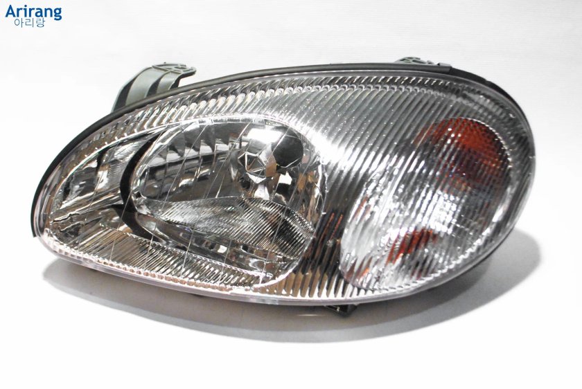 ЗАЗ шанс фара левая артикул