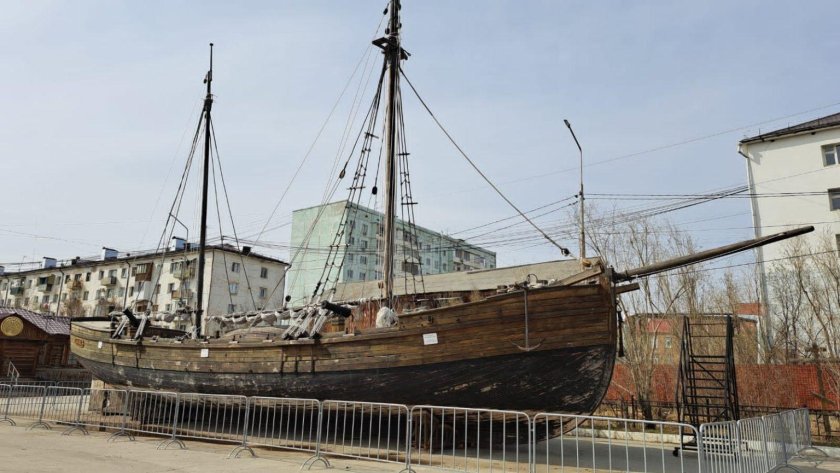 Дубель шлюпка Якутск