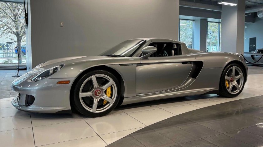 2005 porsche carrera gt