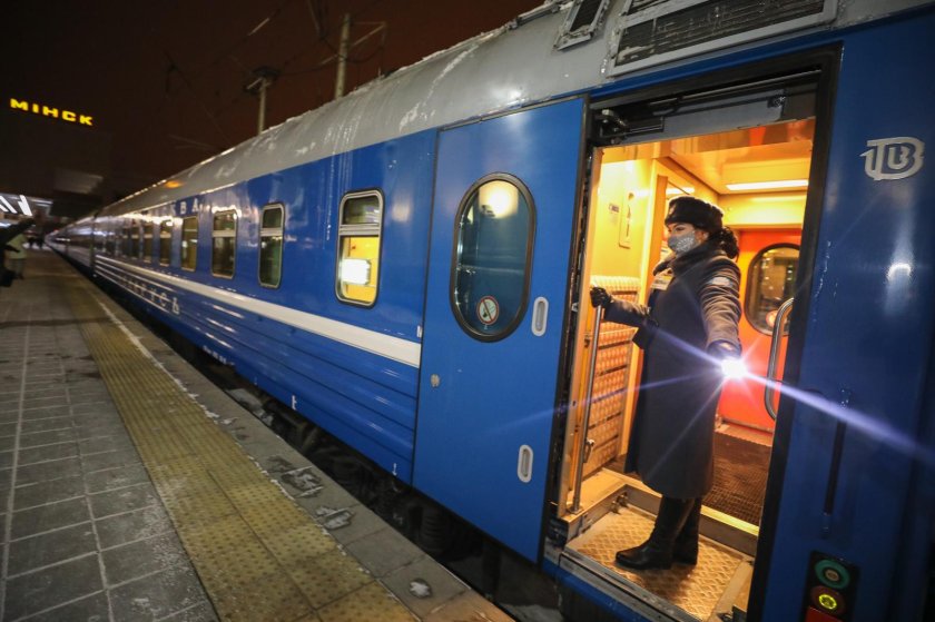 Поезд Москва Минск