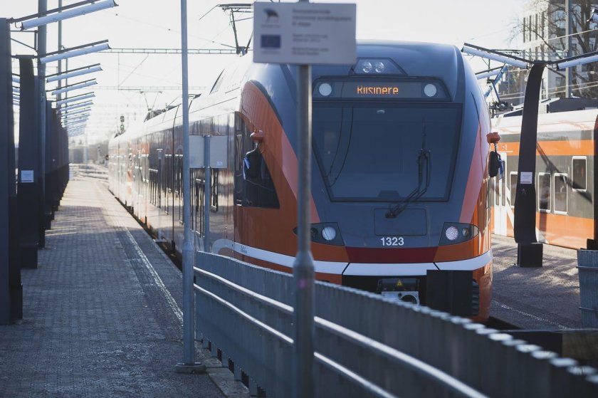 Поезд Elron Таллин