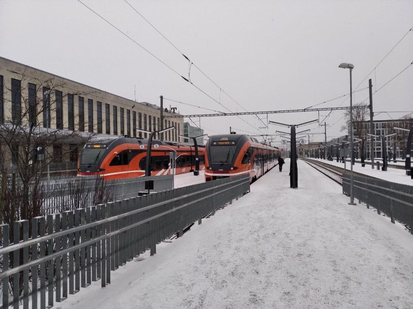 Электропоезд Восток