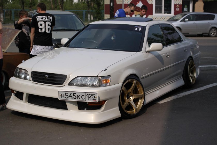 Toyota cresta jzx 100