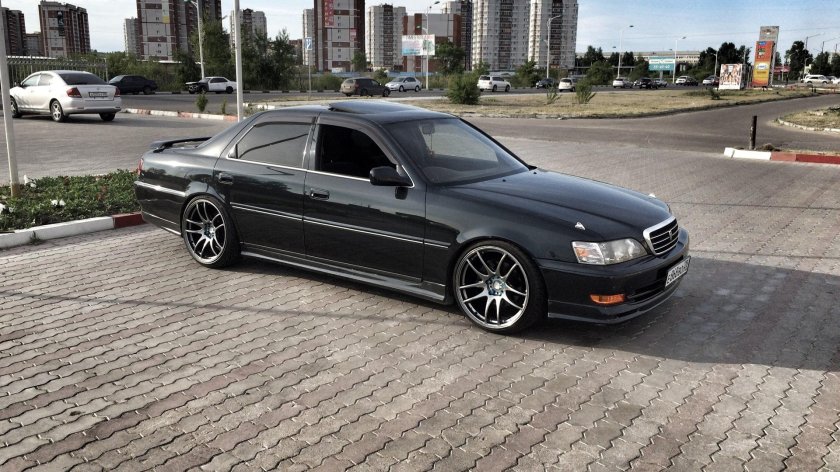 Toyota Cresta 100 roulant g