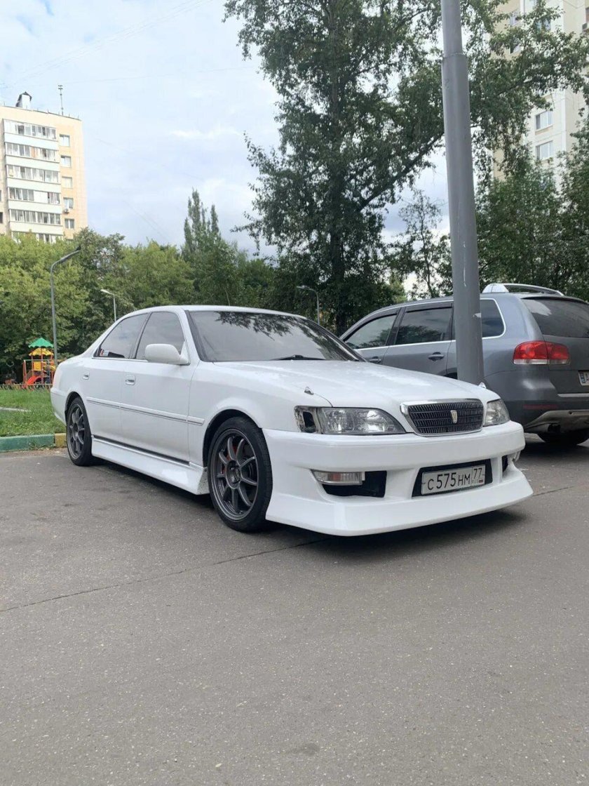 Toyota Cresta 100 BN Sport