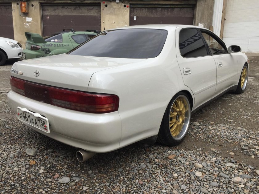 Toyota Cresta 90