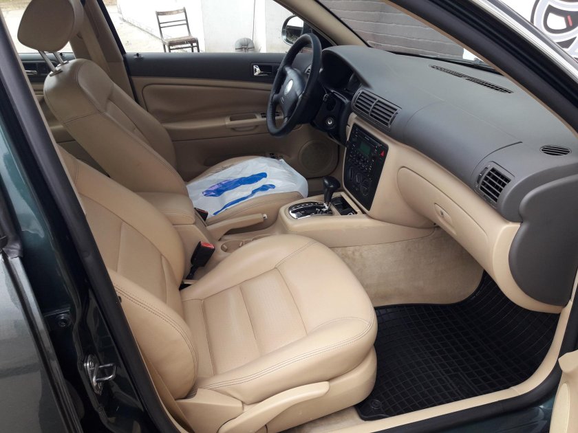 Фольксваген Пассат б5 салон