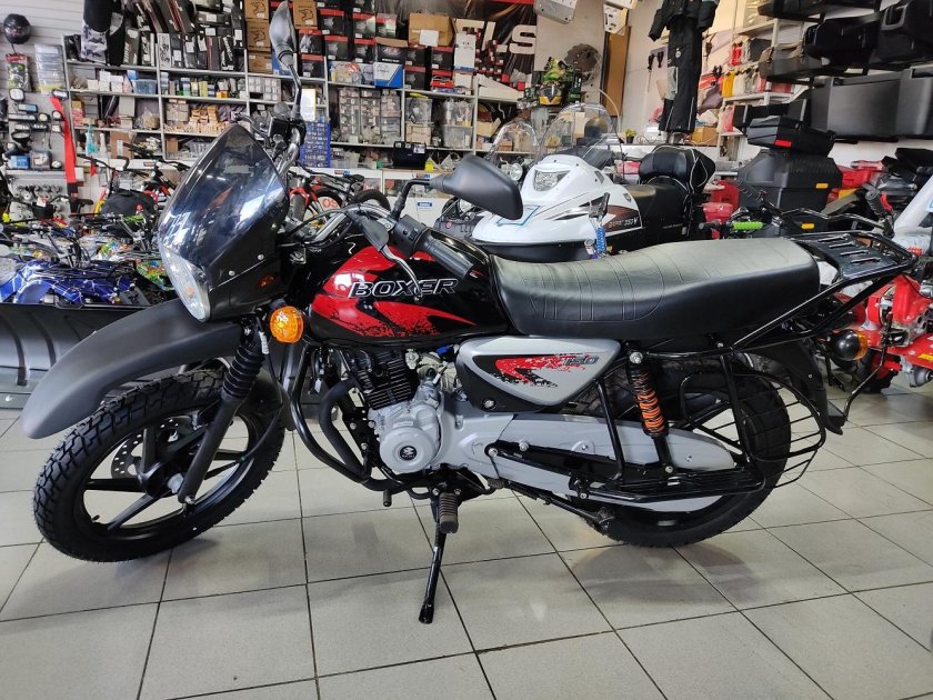 Мотоцикл Bajaj Boxer 150