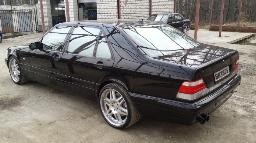 Мерседес 140 Брабус 7.3