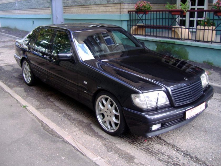 Mercedes Benz w140 s600