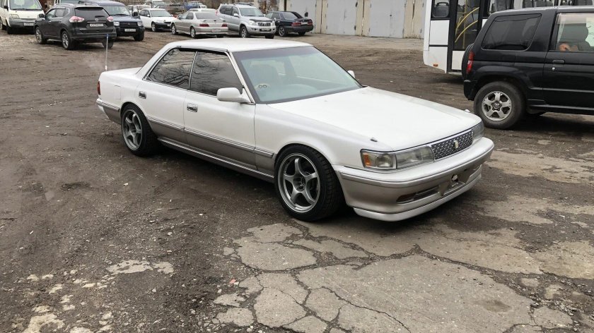 Toyota Chaser gx81