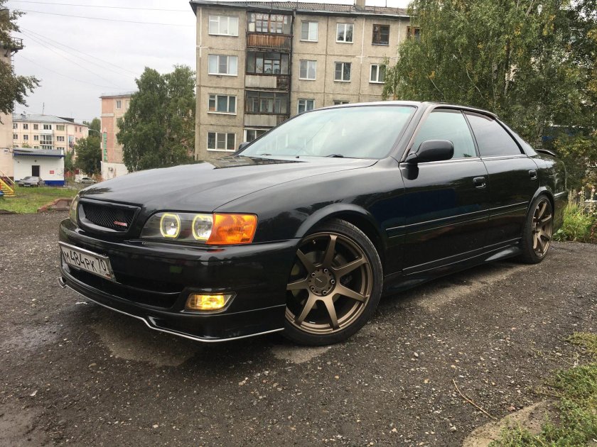 Чайзер 100 3.0