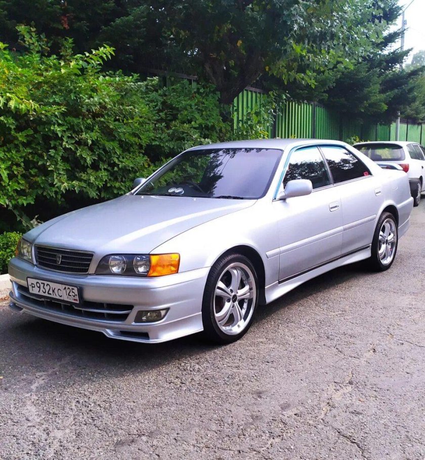 Toyota Chaser vi (x100)