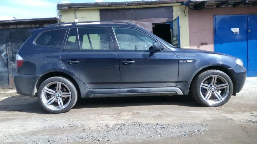 BMW x3 e83 r18