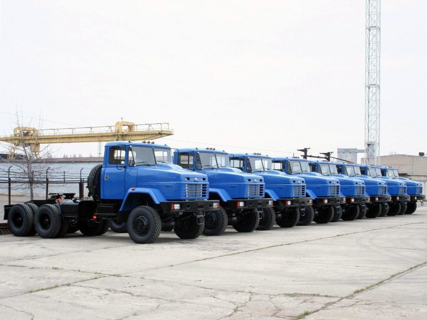 КРАЗ 6443 седельный тягач