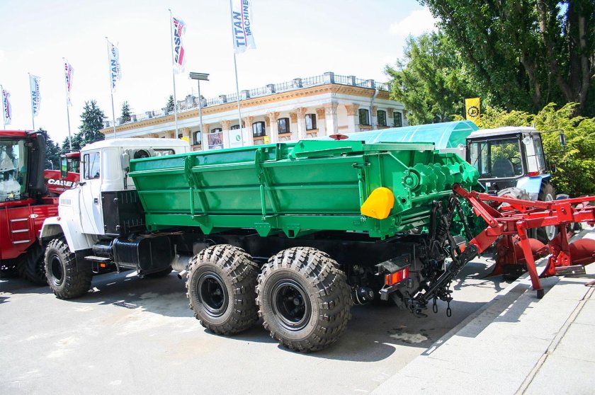 Кременчугский автомобильный завод КРАЗ