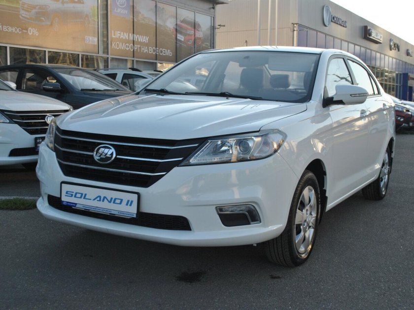 Lifan Solano 2