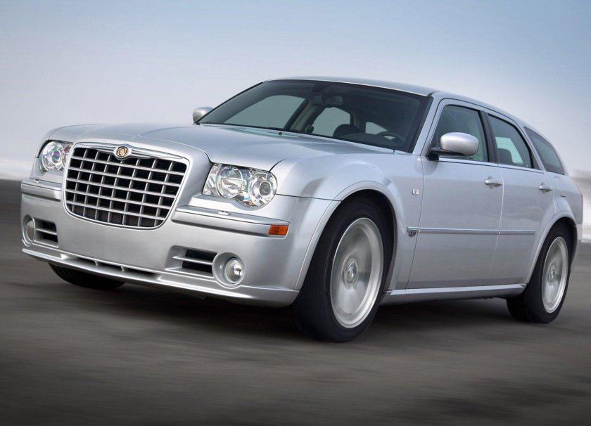 Chrysler 300c Touring srt8