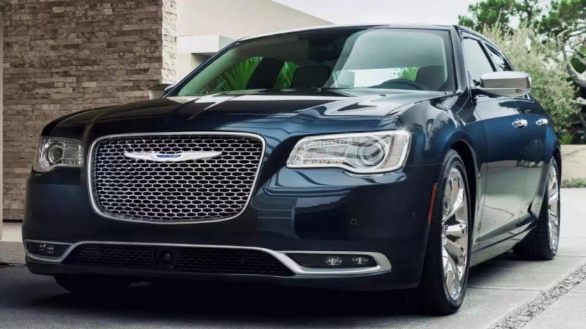 Крайслер 300с новый