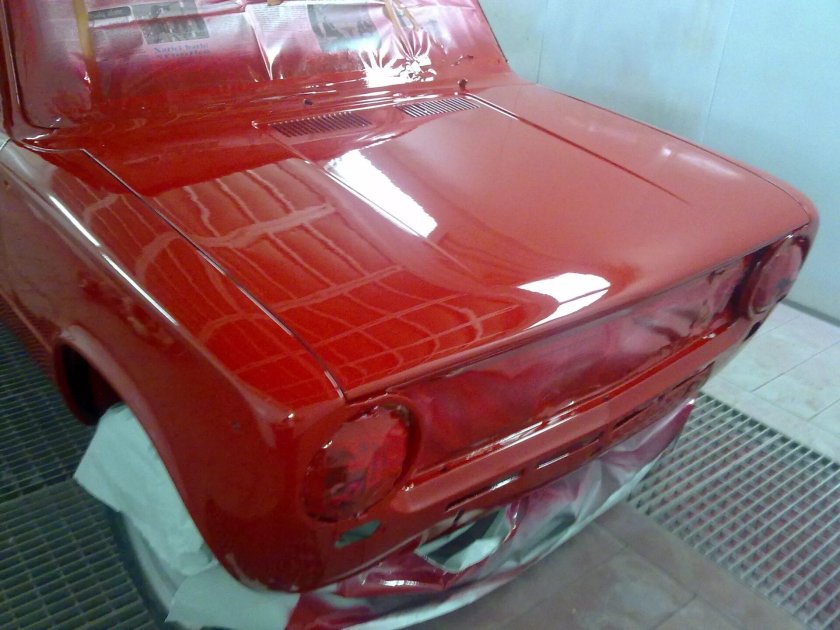 Краска Vika красный Рубин