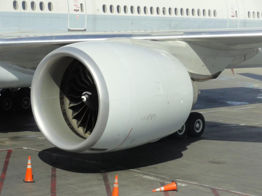 Boeing 777 двигатель
