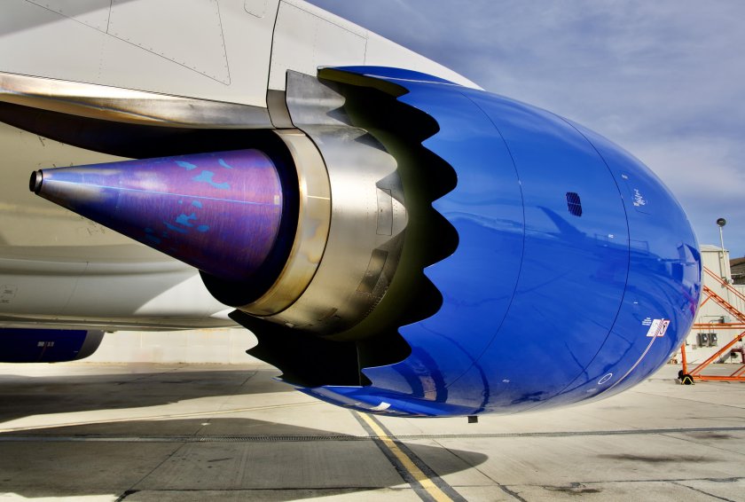 Boeing 787 двигатель