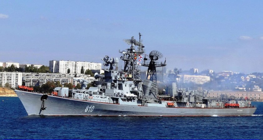 Сметливый Севастополь сторожевой корабль