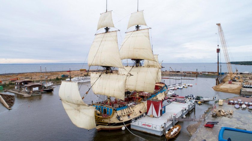 Корабль Полтава 1712