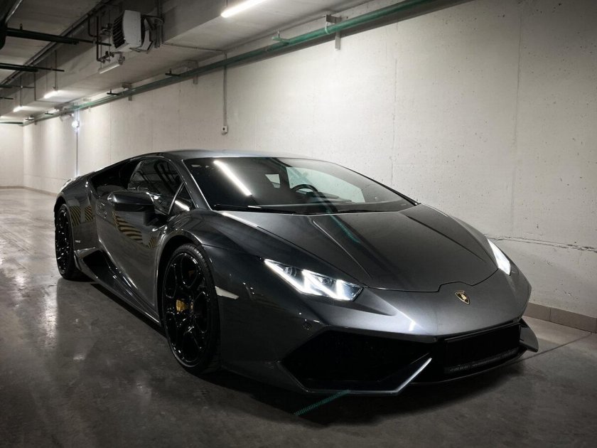 Lamborghini Aventador 2016