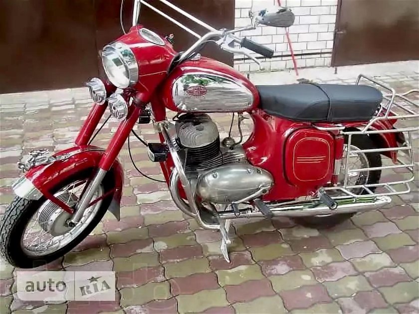 Мотоцикл Ява 350 старушка