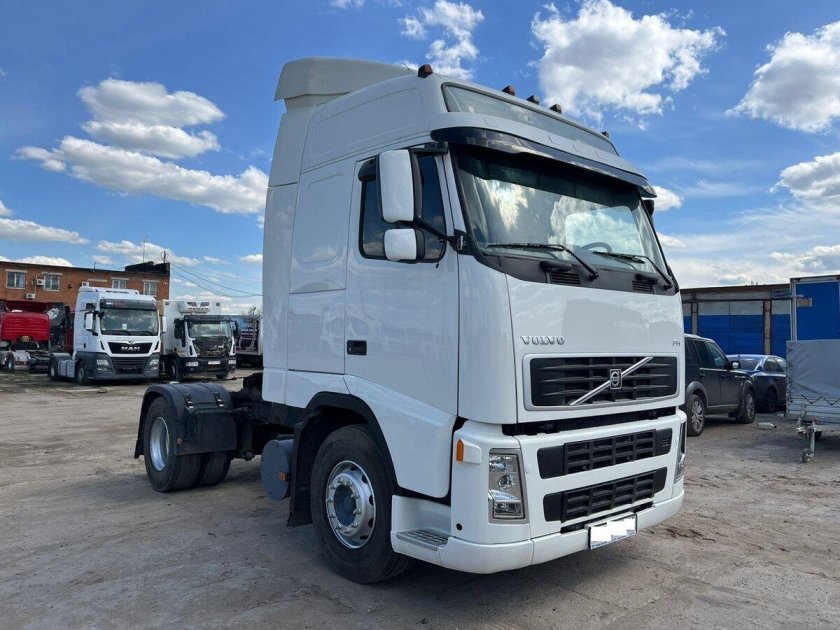 Седельный тягач вольво