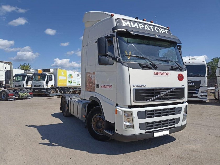 Заправочные ёмкости Вольво FH 13