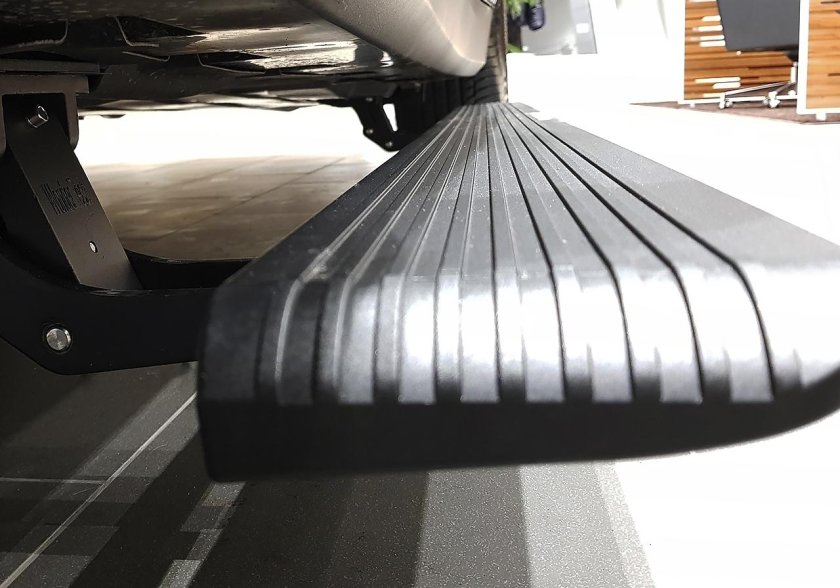 Эл. Подножки POWERSTEP Ram 1500