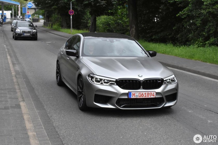 BMW m5 f90