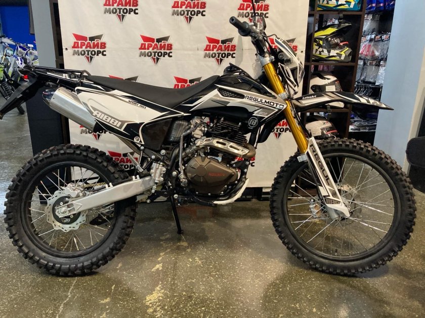 Мотоцикл Regulmoto Sport 003
