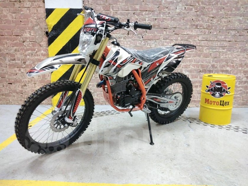 Мотоцикл Regulmoto athlete 250