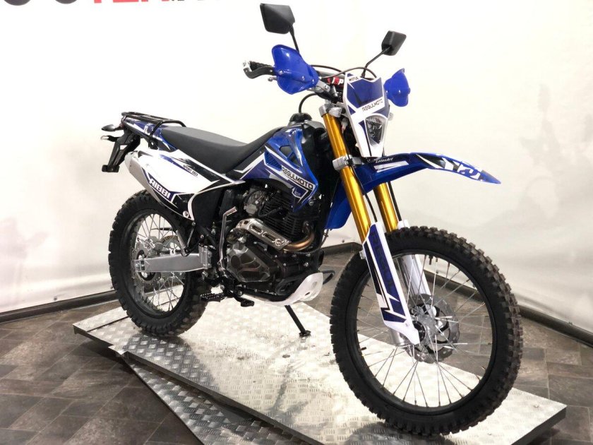 Regulmoto Sport-003 250 PR