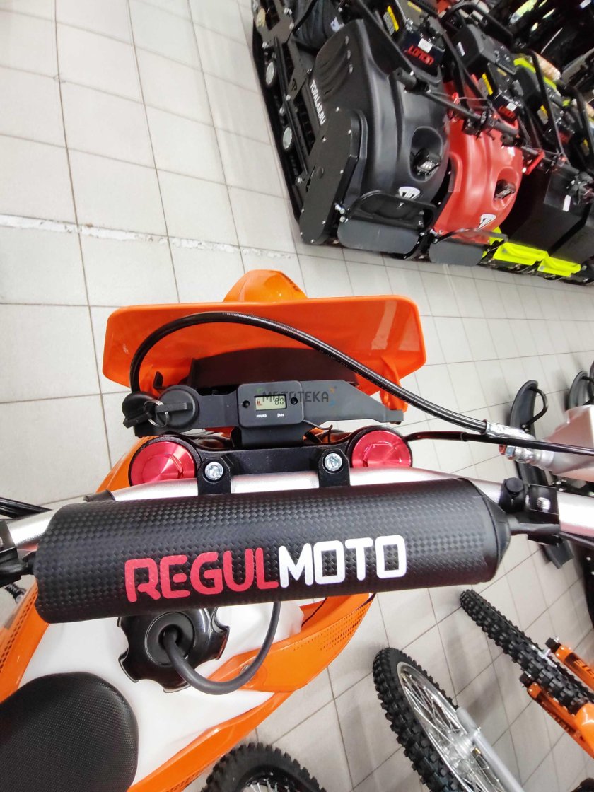 Regulmoto athlete 250 21/18