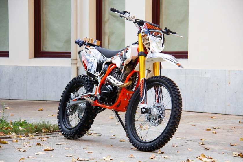 Мотоцикл regulmoto athlete 250 21