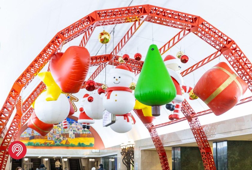 Станция Трубная украсили