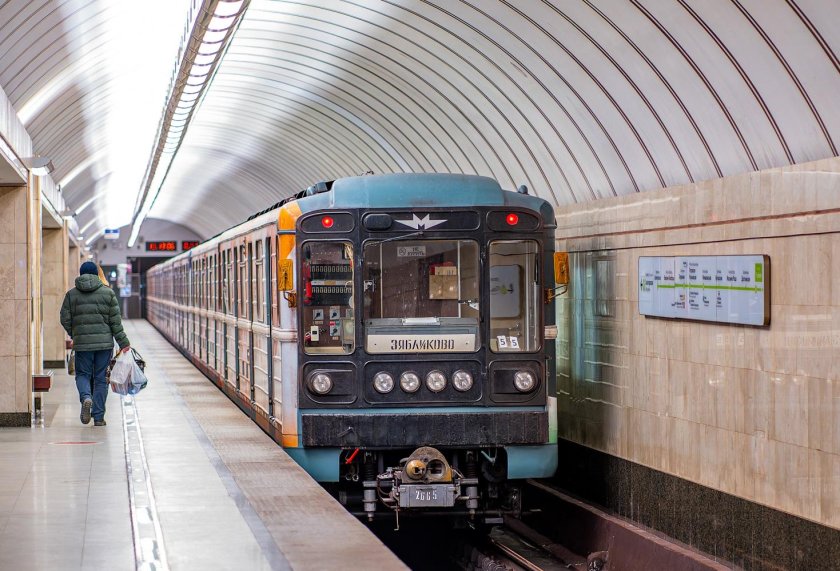 Москва вагон метро